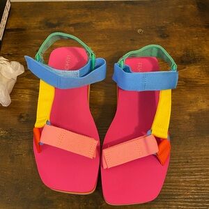 Fashion Nova All Time High Flat Sandals Fyola01 size 7